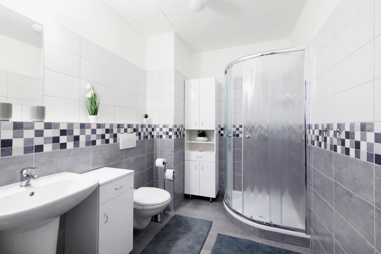 Mountain Apartments Klinovec Hexagon Loucna pod Klinovcem Ngoại thất bức ảnh