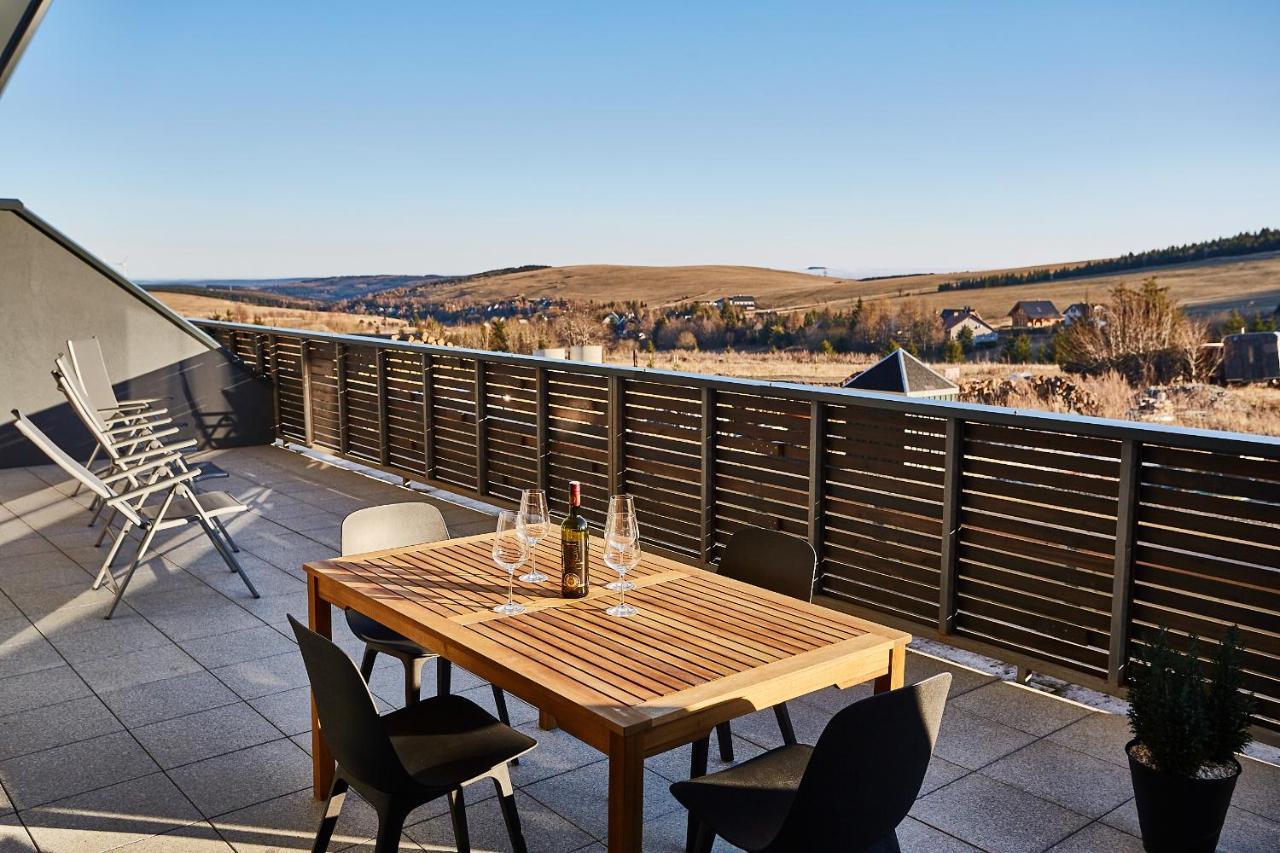 Mountain Apartments Klinovec Hexagon Loucna pod Klinovcem Ngoại thất bức ảnh