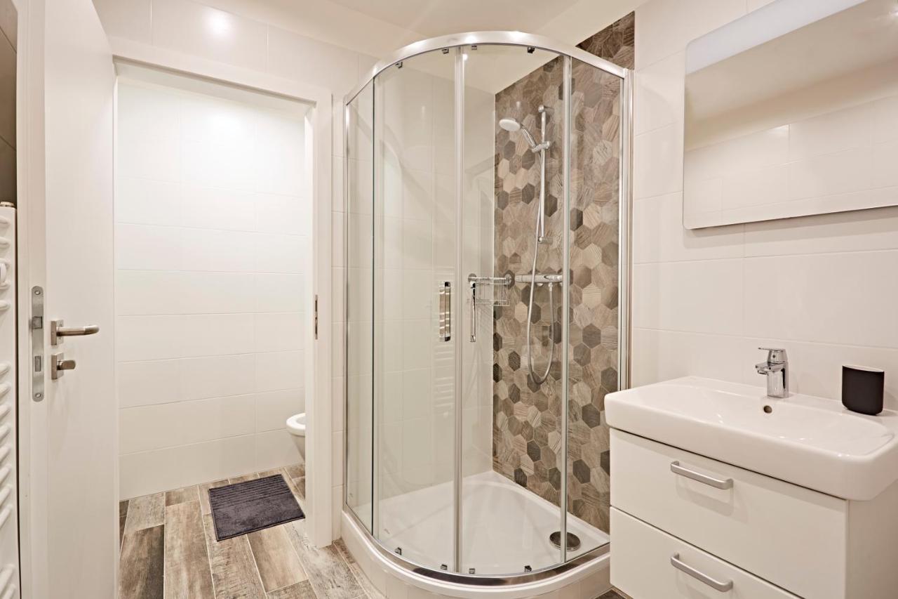 Mountain Apartments Klinovec Hexagon Loucna pod Klinovcem Ngoại thất bức ảnh